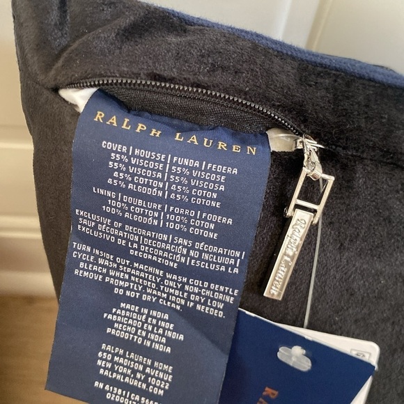 Ralph Lauren Merkel Home Collection Black Velvet throw pillows NWT $225 - Picture 7 of 7